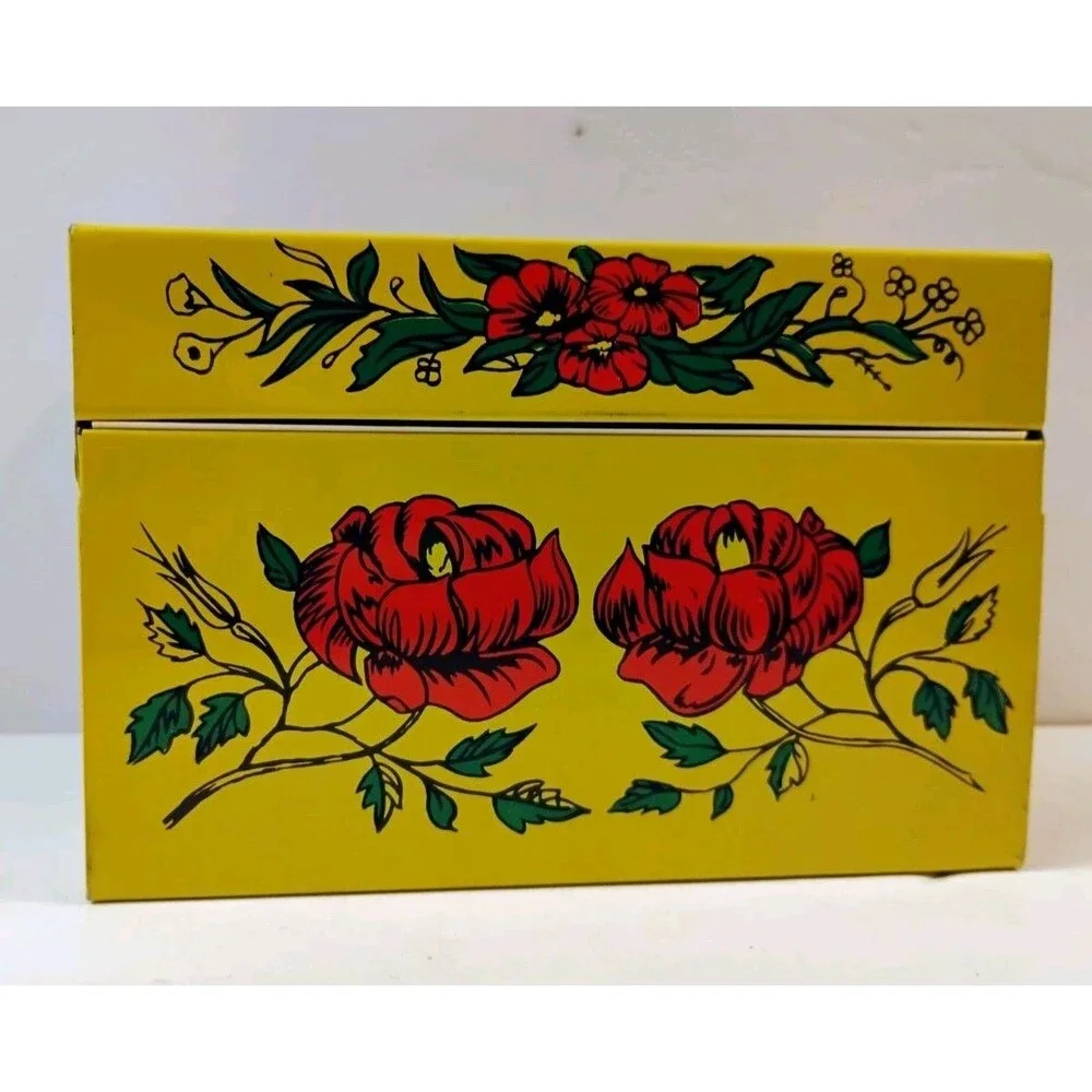 Vintage Grey Gardens Yellow Tin Recipe Box with New File n Find Index Cards